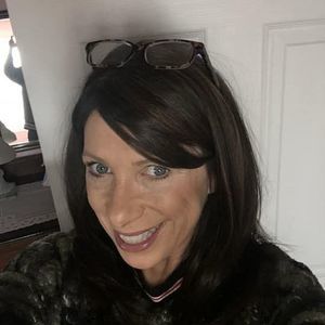 Meet your Posher, Bobbi